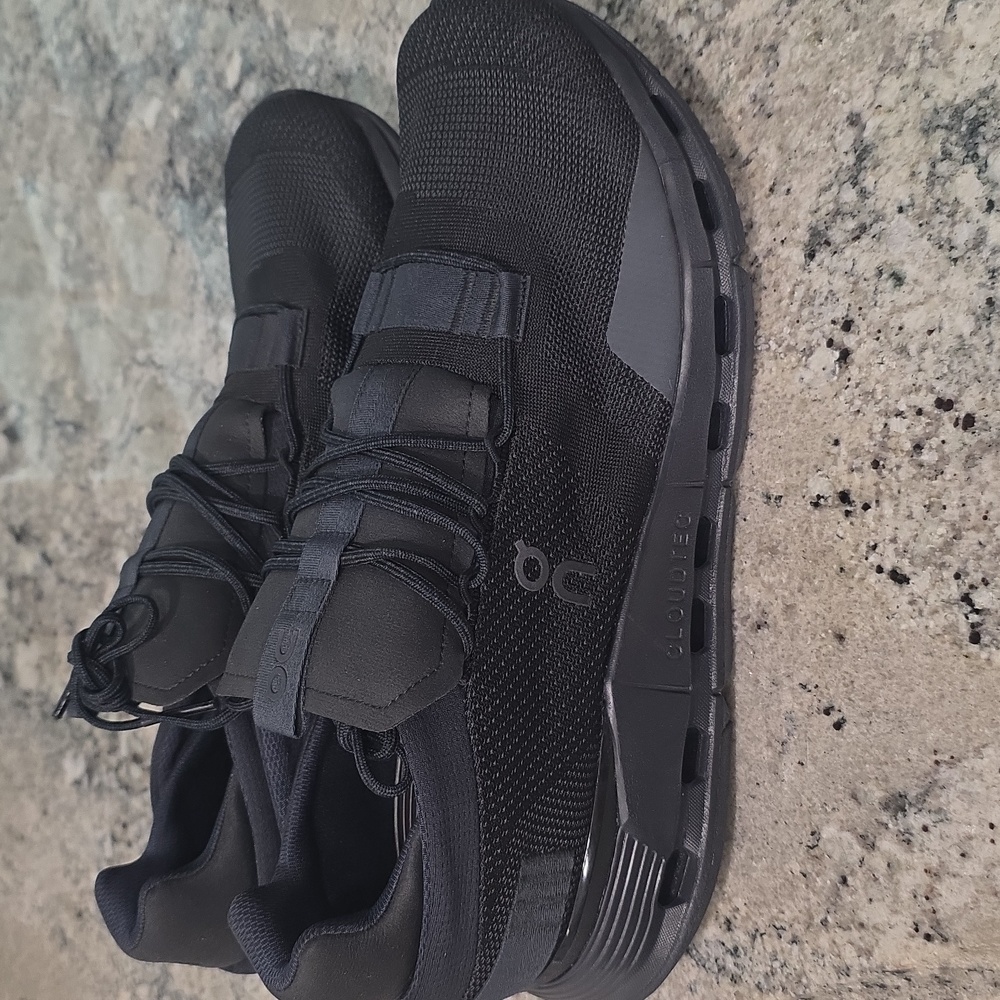 On Running Cloudnova Black Eclipse Athletic Sneak… - image 5